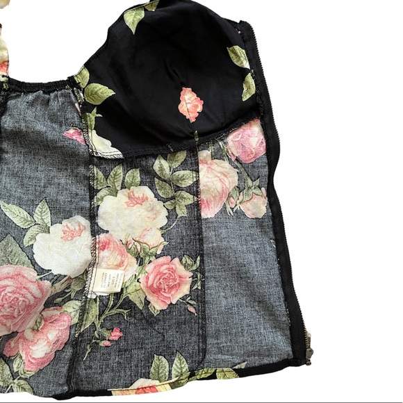 Floral Tank Top - Picture 9 of 9